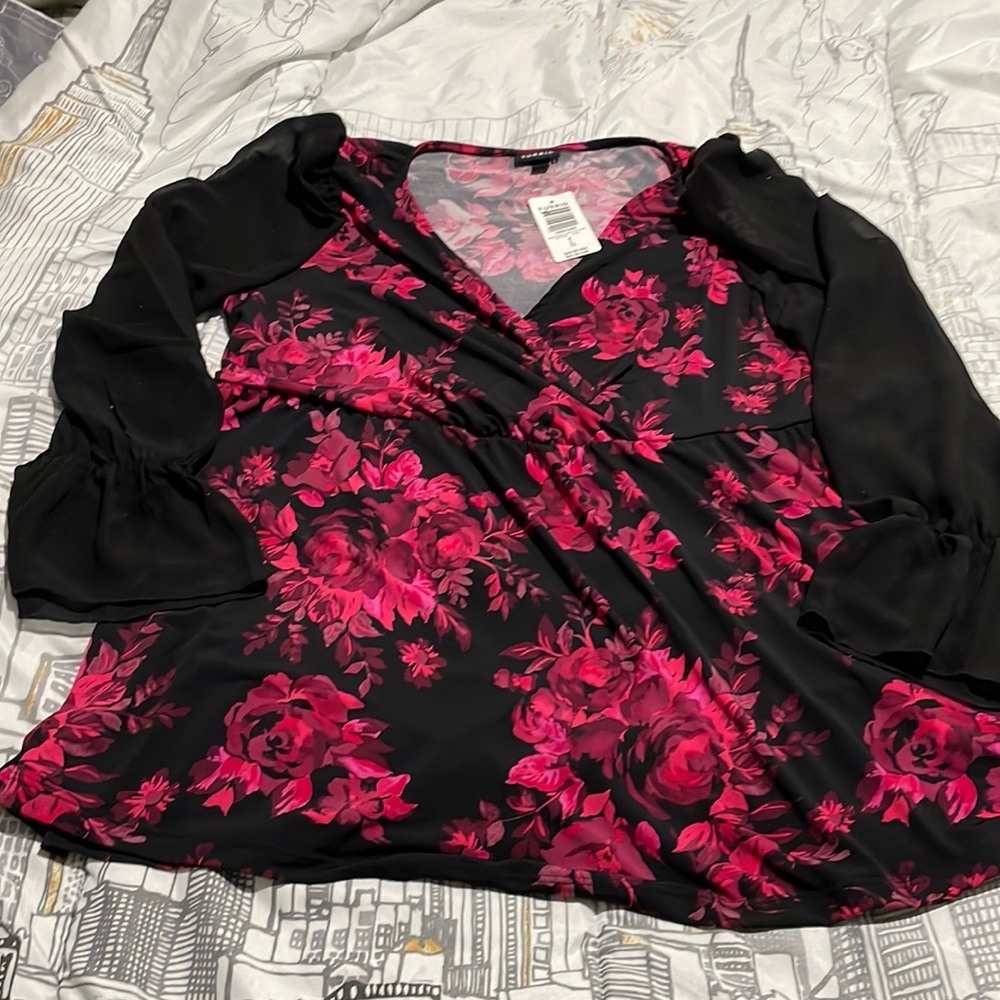 Beautiful new floral blouse